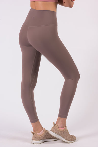 Revive 7/8 Length Legging